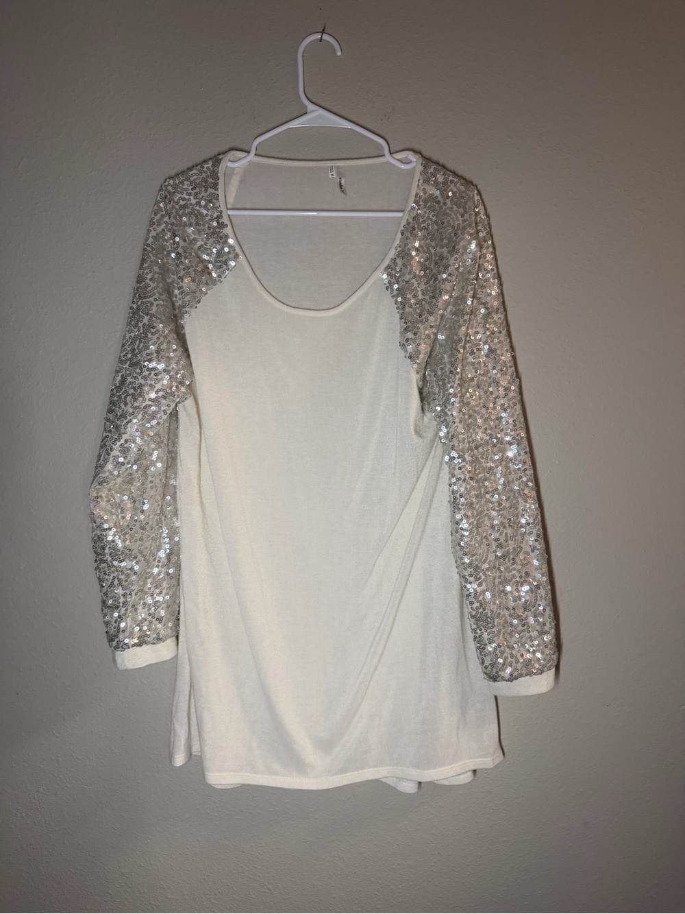 Maurices Studio Y Sequin Long Sleeve Pullover Tee Top, Ivory, Size XXL